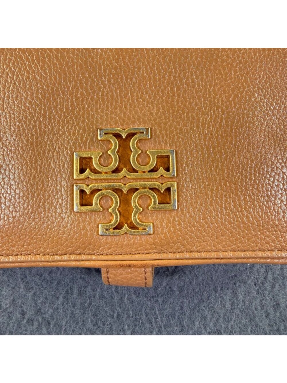 Tory Burch Tan Pebbled Leather Snap Wristlet Clutch Wallet Removable Strap - Picture 2 of 13